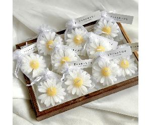 1/5/10 pièces Ensemble de bougies en forme de marguerite - Cadeaux de mariage, décoration de douche nuptiale, cire de soja parfumée pour la fragrance de la maison, centre de table floral minimaliste 1