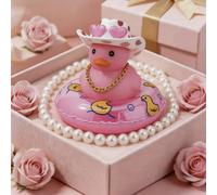 1 pièce Ornement de voiture en caoutchouc rose en forme de canard, doux et moelleux, canard portant des lunettes de mode en forme de cœur, un chapeau et un collier, décoration de tableau de bord de vo
