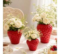 1 pièce Vase décoratif en résine en forme de fraise, ornement fait main en fausse fraise pour intérieur/extérieur, matériau en résine, décoration de maison de style bohème, cadeau d'anniversaire et de