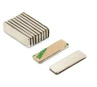 20 aimants néodyme N52 rectangulaires puissants (40 x 10 x 1 mm) avec ruban adhésif 3M