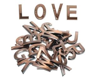 26 Pièces Lettres Adhésives D’adresse 5cm pour Porte et Boîte aux | Effet Brillant Tridimensionnel, Lisible et Élégant, Usage Maison ou Hôtel, en ABS et Résine