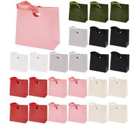 28 sacs cadeaux en papier avec des anses en ruban, multicolores, dimensions : 15,4 x 7,5 x 14,4 cm