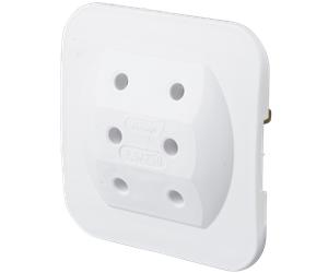 3-FACH EA WS - Triple adaptateur de fiche de KOPP, blanc