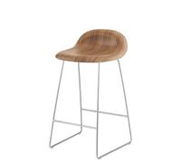 3D Tabouret de bar 65 Noyer - Sledge Base Acier - Patins en feutre Gubi - 5715015971485