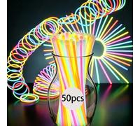 50/100 pièces Bâtons lumineux dans un seau, avec des connecteurs pour faire différentes formes, lumineux longue durée, accessoires de concert, lumineux dans le noir, décorations de fête, set de bâtons