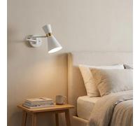 Alpinaluz Applique murale en métal laqué blanc mat avec détails dorés, abat-jour type cloche et bras articulé, douille E27, style nordique pour chambre, salon et salle à manger