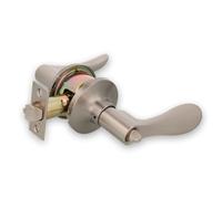 Amig - Jeu de poignées avec serrure d'entrée 60/70mm - Modèle 700 - Mesure : 65 mm - Fonction d'entrée avec xtérieure et verrou intérieur : Droite - Finition : Chromé mat