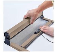 APMOE Enroulable Moustiquaire Fenetre avec Cadre Aluminium, Extensible Rouleau Moustiquaire Coulissante Montée et Descente, Enrouleur Store Moustiquaires sans Percage, Moustiquaire