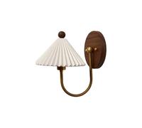 Applique Murale Minimaliste Nordique Moderne, Abat-Jour Conique Plissé En Céramique Blanche, Base En Bois de Noyer Massif, Bras Courbé Finition Laiton, Éclairage D'Accentuation Esthétique Pour Chambre