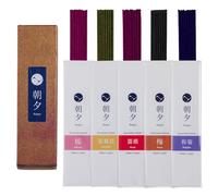 Asayu Japan - Assortiment de Bâtonnets d'Encens Japonais Naturels, Ensemble de 5 Parfums : Sakura, Jasmin, Rose, Fleur de Prunier, Chrysanthème Japonais. Fabriqué au Japon, Sans Bambou, Haute Qualité.