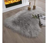 Ashler Tapis en Fausse Fourrure rectangulaire à Poils Longs, Peau de Mouton Ultra Douce, 61 x 91 cm, Lavable en Machine, décoration de Chambre, Chambre d'enfant, Salon, Gris