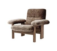 Audo Copenhagen Fauteuil Brasilia Walnut-Sahara sheepskin curly