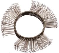 Bande à brosses métalliques grossière, coudée