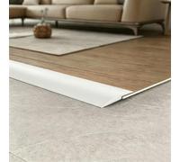 Barre de Seuil Profilé de Transition pour Sols Irréguliers avec Support Résistant, Plinthe de Séparation en PVC pour Moquette, Barre de Seuil, Rampes de Seuil(White,5m (16ft))