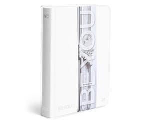 BE YOU - Extra White, Agenda scolaire 2025-2026, 12 mois, septembre 2025 - août 2026, agenda scolaire avec autocollant et pages de croquis avec couverture transparente, grand format 13,5 x 18,2 cm.