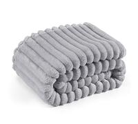 Bedsure Plaid canape Couverture Polaire - 130×170 cm, Gris Clair | Cadeau Femme, Plaid Doux et Chaud en Velours Côtelé pour Canapé, Chambre et Salon, Lavable en Machine