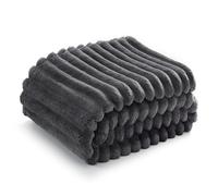 Bedsure Plaid canape Couverture Polaire - 150×200 cm, Gris Fumée | Cadeau Femme, Plaid Doux et Chaud en Velours Côtelé pour Canapé, Chambre et Salon, Lavable en Machine