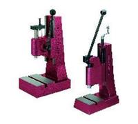 Berg & Schmid Berg&Schmid Presse à levier manuel avec levier à genou 2600kp course 60mm Quantité:1