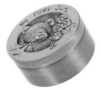 BESPORTBLE Boîte Souvenir de Coupe de Cheveux Bébé Métal Finition Étain Ancien, Ronde, Coffret Conservation Cheveux Garçon et Filles, Accessoire Présent Naissance Garçon Fille