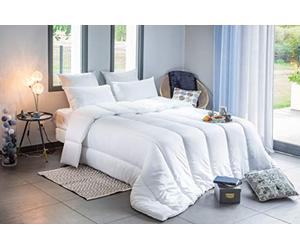 Blanrêve - Couette Mi-Saison Douce et Moelleuse pour 1 Personne 140x200 cm | Couette tempérée (300g/m²) toutes saisons. Microfibre douce. Lit 80-90cm. Fabrication France - Entretien facile - Blanc