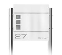 Boîte aux Lettres sur Pied Metzler Cube en Blanc trafic RAL 9016 - Nom & numéro gravés au Laser - Boîte Design avec Compartiment à journaux, fenêtres et Pied - Hauteur 120 cm