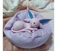 Boîte aveugle Pokemon authentique, Position de couchage Eevee Pikachu, article décoratif mignon, cadeau, nouveau, en Stock U