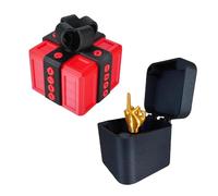 Boîte Cadeau Really Annoying avec Rangement Torsadé et Couleurs Assorties Coffret Boîte à Surprise Farce et Attrape 3D Figurine Inutile et Décalée pour Anniversaire Noël Fêtes (I, 8 * 8 * 8cm)