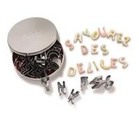 Boite de 26 découpoirs lettres alphabet en inox à 25 mm de hauteur G