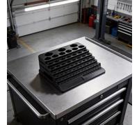 Boîte de rangement robuste à 84 emplacements conçue pour les opérations de fraisage CNC en utilisant un matériau en polypropylène pour contenir des fraises de 4 mm à 32 mm et des profondeurs jusqu'à