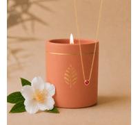 Bougie-bijou avec collier cœur rouge - cadeau