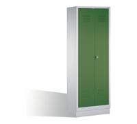 C + P Möbelsysteme C+P Double broche Classic sur socle, 2 compartiments, H1800×I610×P500mm, façade vert réséda, corps gris clair Quantité:1