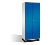 C + P Möbelsysteme Cabine à langer C+P Cambio sur socle, 2 compartiments, H1950xL800xP525mm face avant gentiane bleu clair corps gris clair Quantité:1