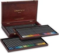 CARAN D`ACHE Crayons de couleur pour aquarelle artistique "Museum", 76 couleurs, hexagonal, boîte en bois, 3510.476