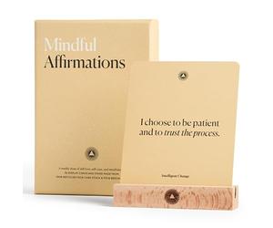 Cartes d'affirmation: les affirmations sont des outils remarquables qui exploitent la puissance de la positivité pour surmonter l'insécurité et l'assurance de soi