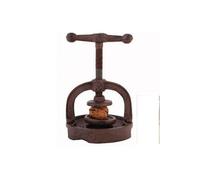 Casse-Noisette en Fonte - C3031- Marron - 13,8 x 13,7 x 16,6 cm - Esschert