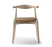 CH20 Elbow Chaise rembourré Carl Hansen & Søn cadre chêne savonné siège cuir thor 325 - 5714413973541