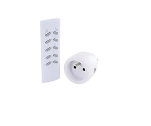 CHACON Kit télécommande sans fil 4 canaux + prise - portée 30m - Blanc- 2300W