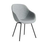 Chaise avec accoudoirs About a Chair 127 black powder-coated steel base