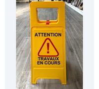 Panneau de signalisation "Travaux en cours"