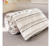 Chickwin Couverture d'Été Matelassée 4,5 Tog, Couvre-Lit Réversible à Motif Élégant en Coton Douce, Dessus de Lit Léger Respirant, Idéal pour Lit 1 Personne, 2 Personnes (Cœurs Gris,150x200cm)