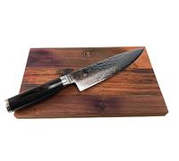 Coffret cadeau Kai avec un couteau de cuisine Shun de qualité de la série Tim Mälzer (20 cm, TDM-1706) avec une planche à découper en vieux bois de fût (chêne, 30 x 18 cm)