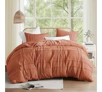 Comfort Spaces Parure de lit 3 pièces plissée à Nervures pour Toutes Les Saisons, légère et Extra Douce en Microfibre prélavée, Couvre-oreillers pour très Grand lit californien, Argile