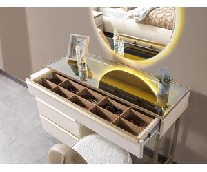Commode, style moderne, couleur blanche, neuve, idéale pour la chambre à coucher, pratique et confortable
