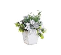 Composition florale de Noël avec fleurs et branches artificielles