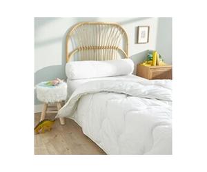 Couette Blanrêve très chaude 140 x 200 cm Gamme Polycoton Confort traité Anti Acarien Soft & care