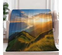Couverture Canape Grande Taille Paysage Montagnes Soleil Plaid Polaire en Flanelle Douce et Chaude - Couverture Confortable pour Canapé Lit Enfants et Adultes, 100 x 130 cm Jaune