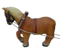 Décoration cheval en plastique aux couleurs naturelles pour le jardin et la terrasse