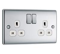 Double prise à interrupteur en acier brossé 13 A - Insert blanc - Par Masterplug NBS22W Chrome brillant - Insert blanc Gang Metal