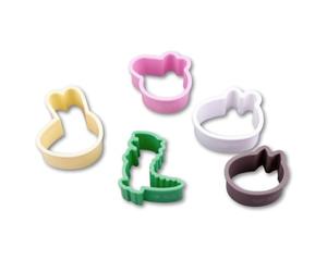 Dr. Oetker Peppa Pig Lot de 5 Emporte-pièces pour Biscuits | Biscuits ludiques, 5 formes pour varier, Plastique facile à manier, Formats 6,5 x 4,8 cm à 5,2 x 5,5 cm