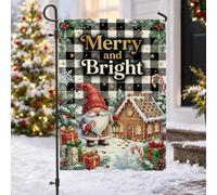Drapeau de jardin avec citation de nain de Noël Merry And Bright 30,5 x | Maison en pain d'épices, drapeau de cour, motif à carreaux de buffle, lanterne, cadeaux emballés, branches de pin d'hiver